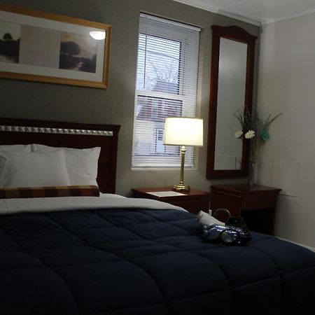 Sunrise Inn Парри-Саунд Экстерьер фото