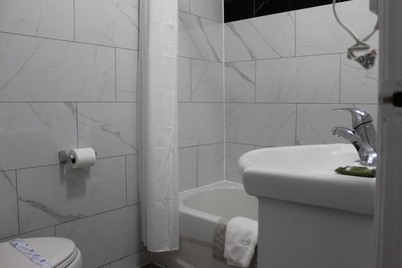 Sunrise Inn Парри-Саунд Экстерьер фото